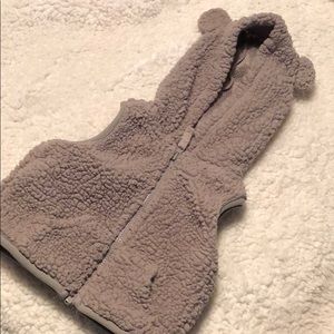 Comfortable soft stylish vest